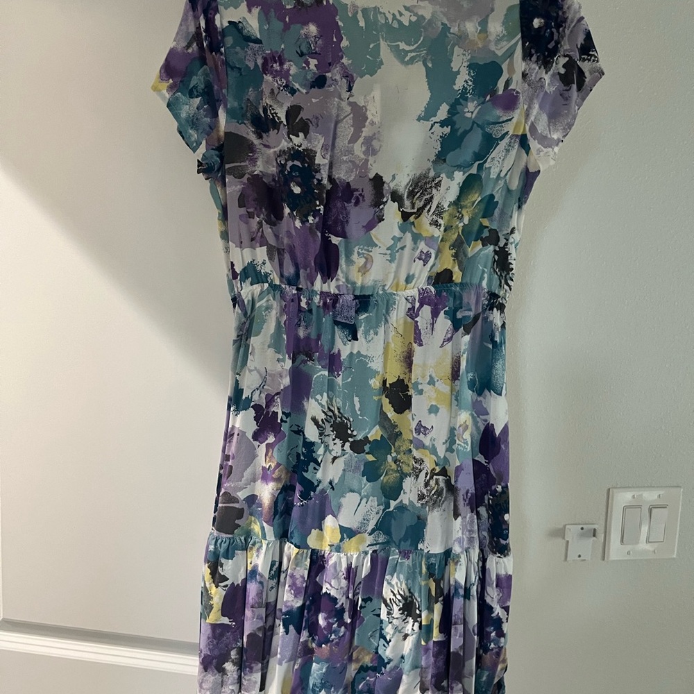 Beautiful nice dress, purple with  flowers with ruffles